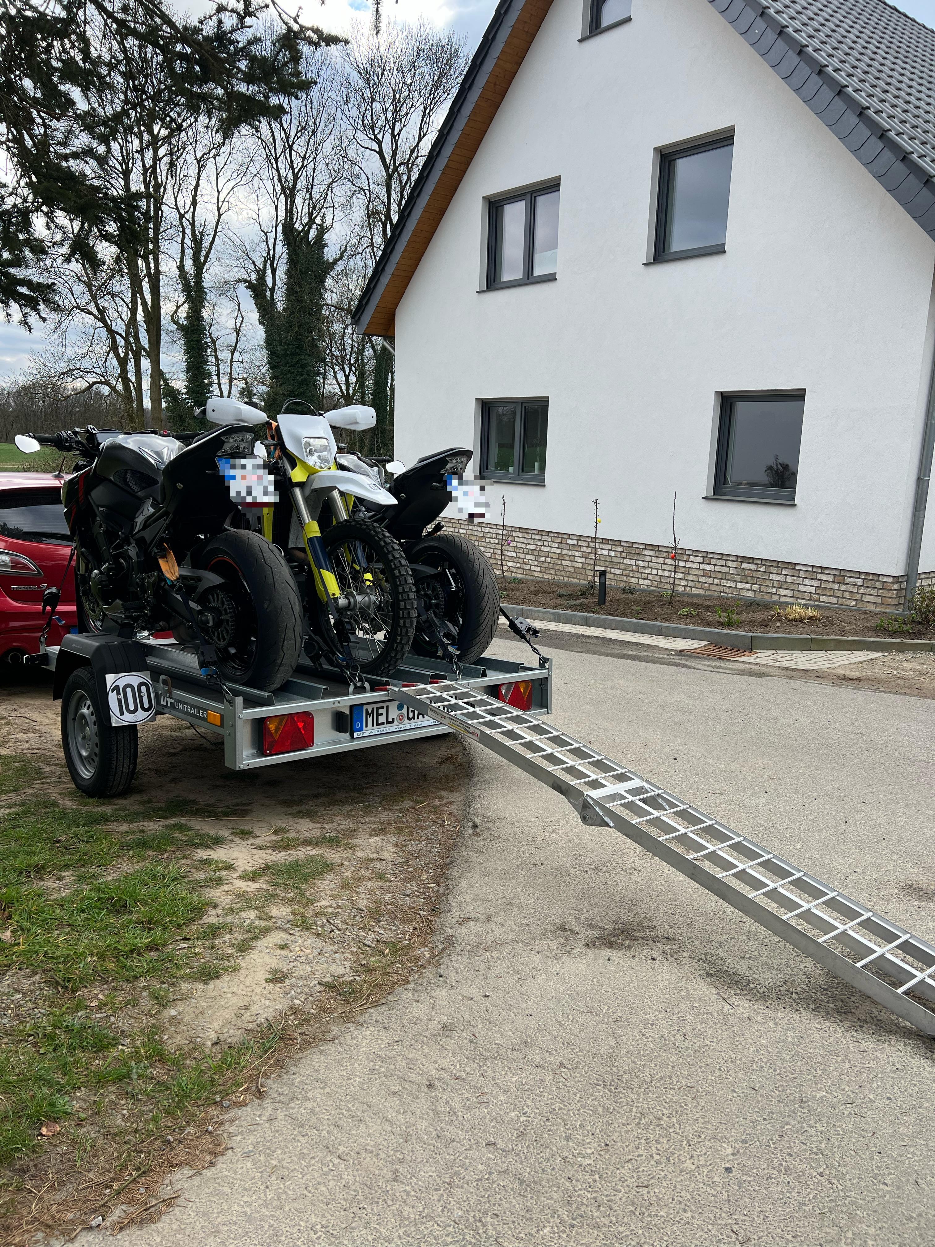 Anhänger GA800 4